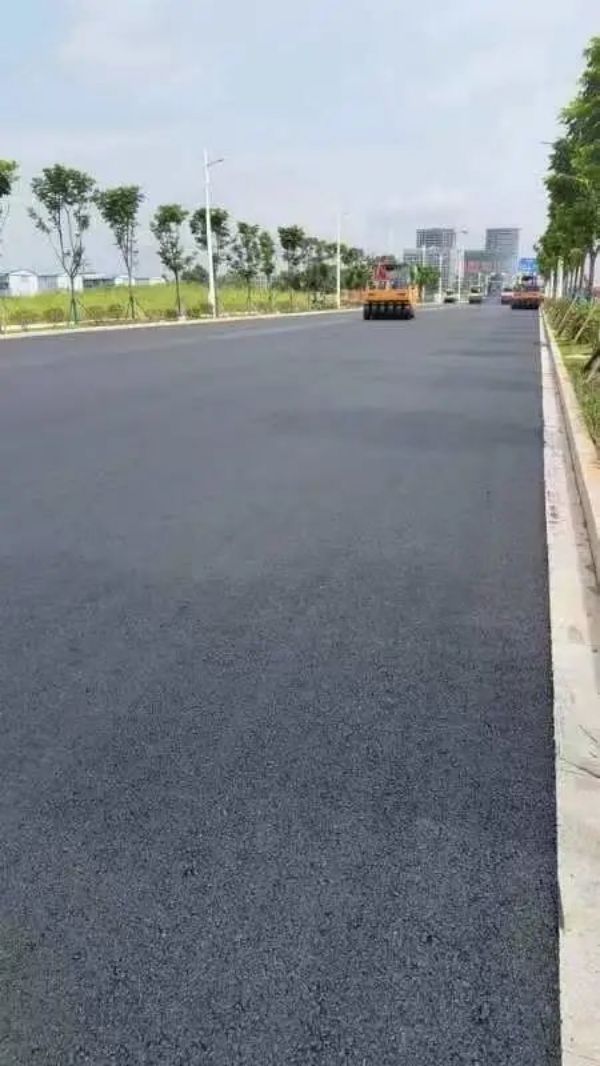 长沙太空金路桥材料有限公司,双钢轮压路机,福格勒沥青摊铺机,AC系列,AF系列,SBS系列 长沙太空金路桥材料有限公司,双钢轮压路机,福格勒沥青摊铺机,AC系列,AF系列,SBS系列